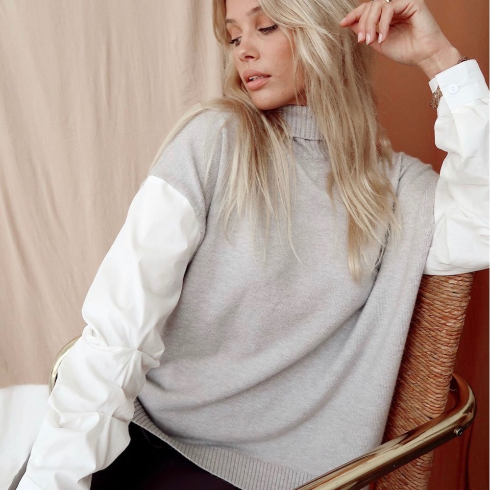 12Tribe Brand New Turtleneck Sweater (lightweight)